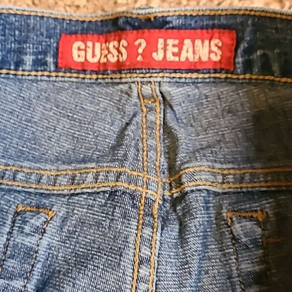 Guess Capri Jeans   - Picture 3 of 4